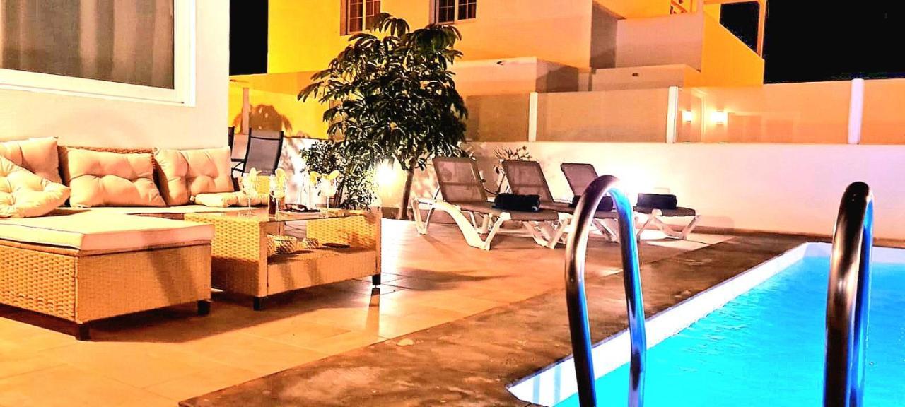 Villa Pousadoiro Плайя-Бланка Екстер'єр фото