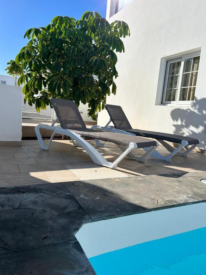 Villa Pousadoiro Плайя-Бланка Екстер'єр фото