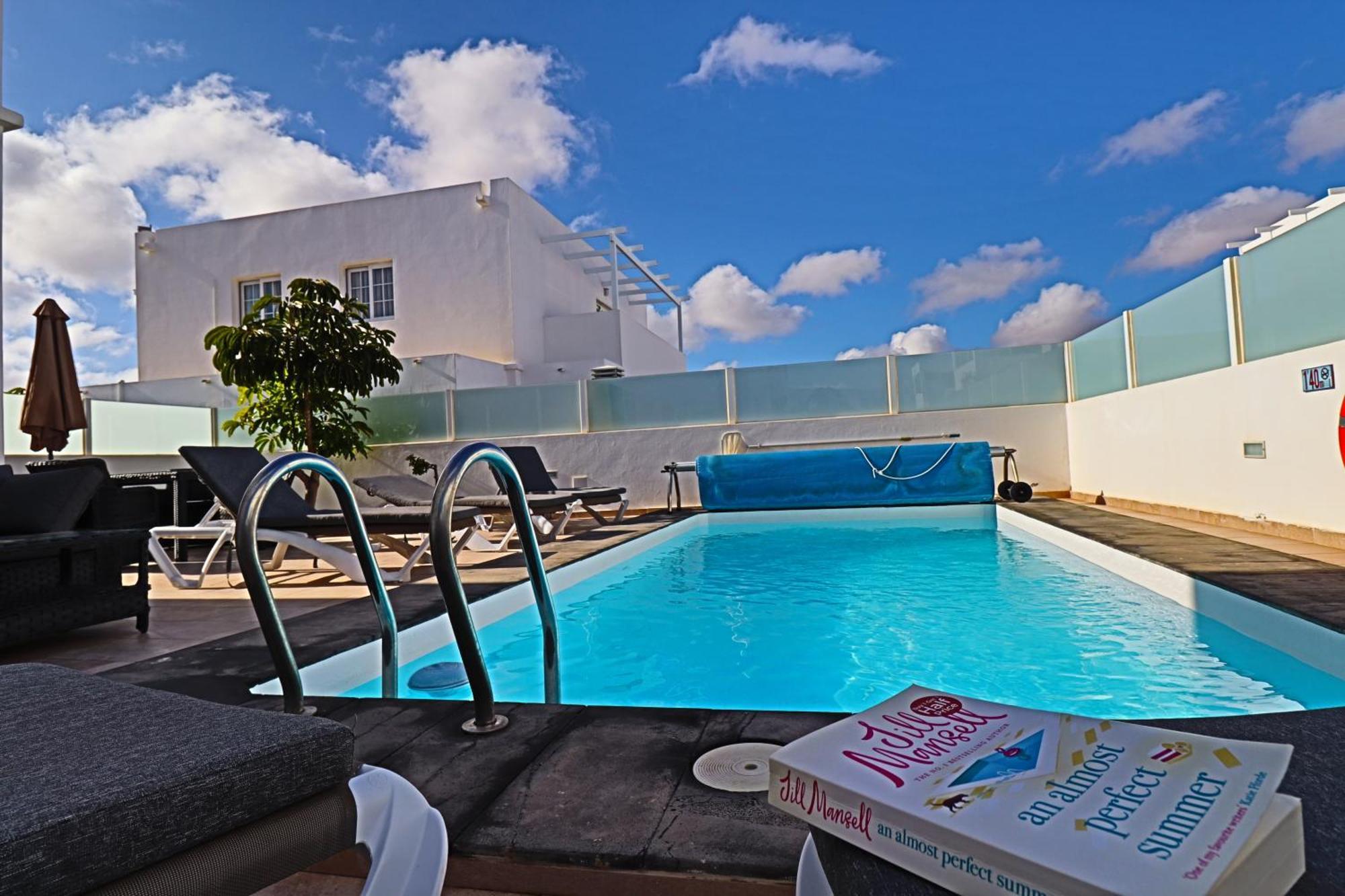 Villa Pousadoiro Плайя-Бланка Екстер'єр фото